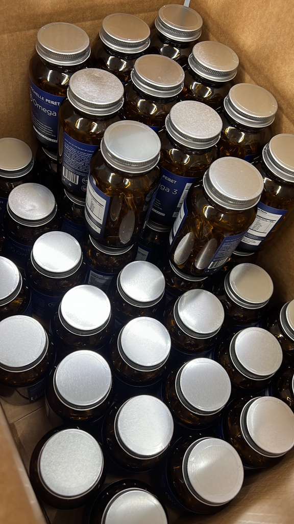 Frascos terminados listos para despacho